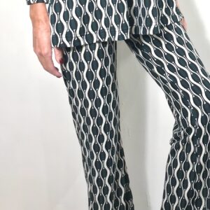 PANTALON PUNTO DIBUJO VERDE Y BLANCO