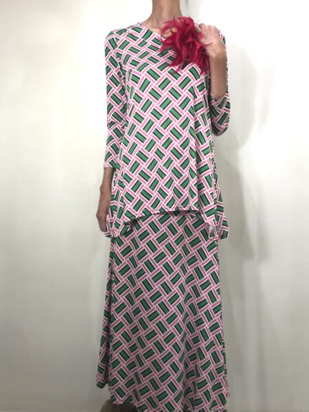 Falda larga rosa y verde